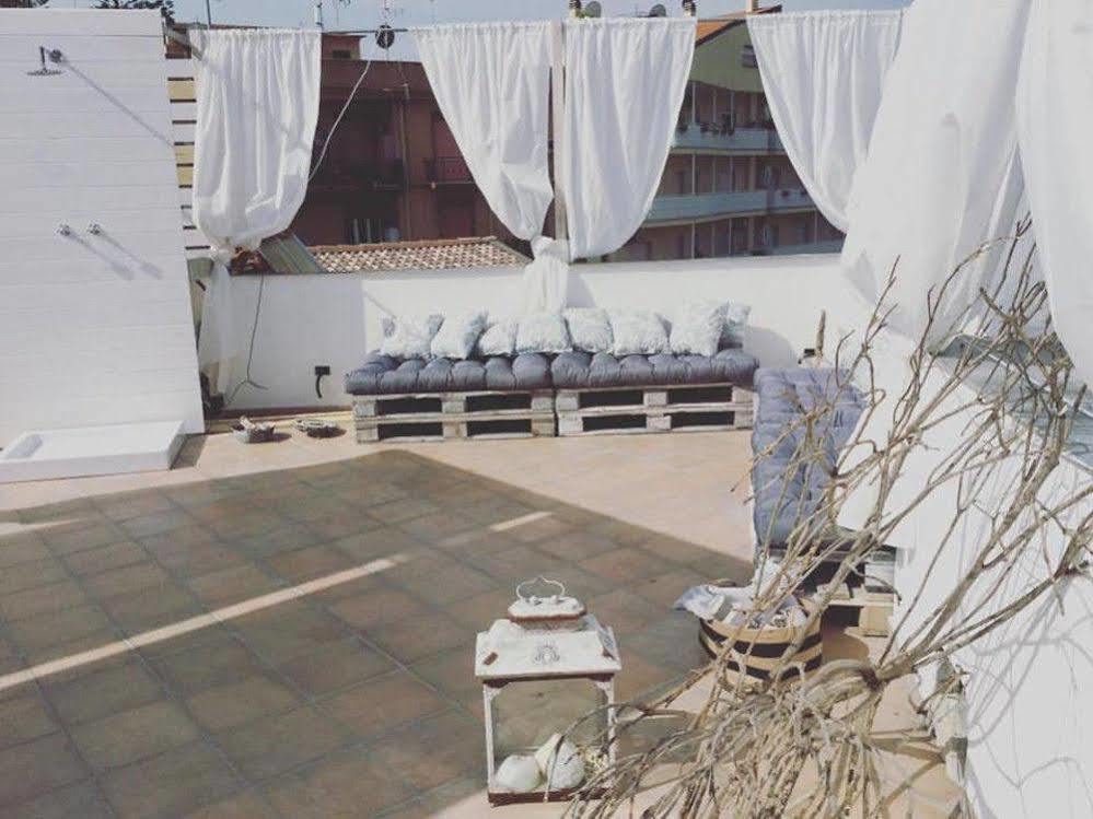 Il Giardino D'Ulisse Bed and Breakfast Ρέτζιο ντι Καλάμπρια Εξωτερικό φωτογραφία